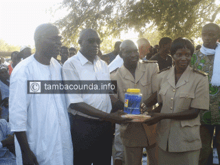 Tambacounda : Cérémonie de remise de matériels scolaires à 5 communautés rurale à Bala